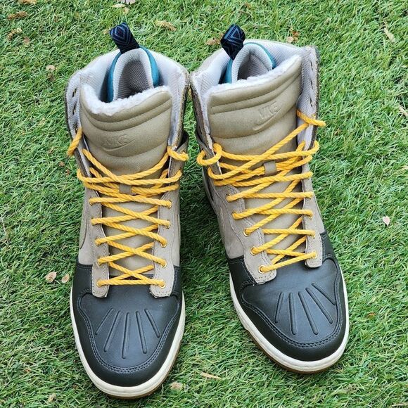 NIKE DUNK SKY HI - Womens Winter Wedges - SIZE 8 - Picture 2 of 9